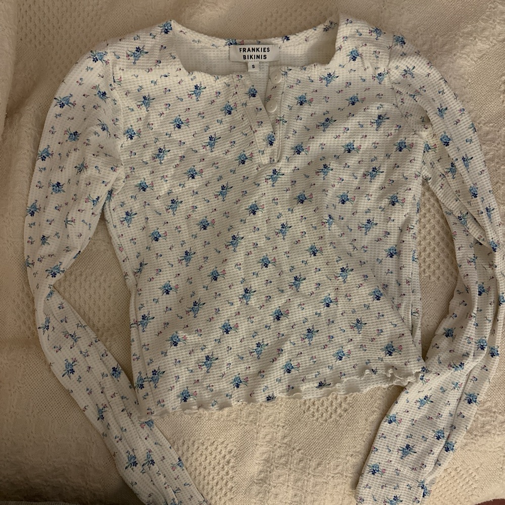 Frankies Bikinis White Floral Long Sleeve Top